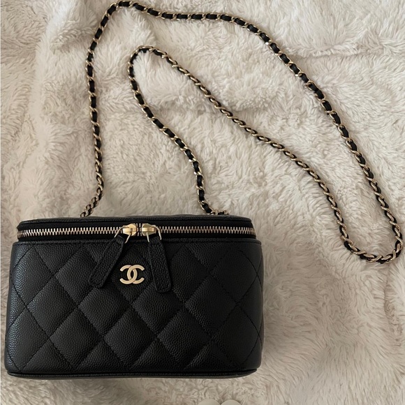 Black, Caviar leather, small vanity case bag. 
New - Picture 1 of 5